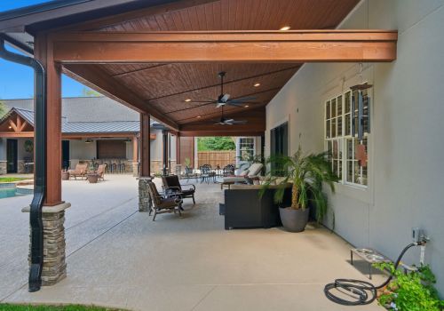 4 web or mls 004 1004 pine hollow dr hdr  